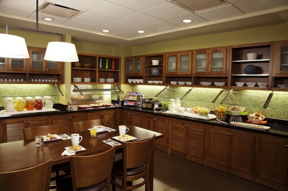 Hyatt Place San Antonio Airport/Quarry Market Экстерьер фото