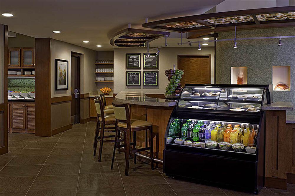 Hyatt Place San Antonio Airport/Quarry Market Ресторан фото